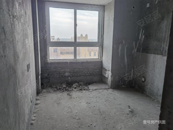 润景新苑三室两厅两卫107平方经典三室