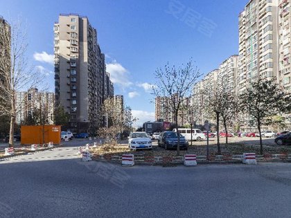 南庭新苑人口_南庭新苑一居室户型图(2)