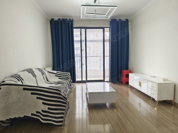 春融苑_精装两室两室朝南近北门家具家电齐全，拎包入住采光好