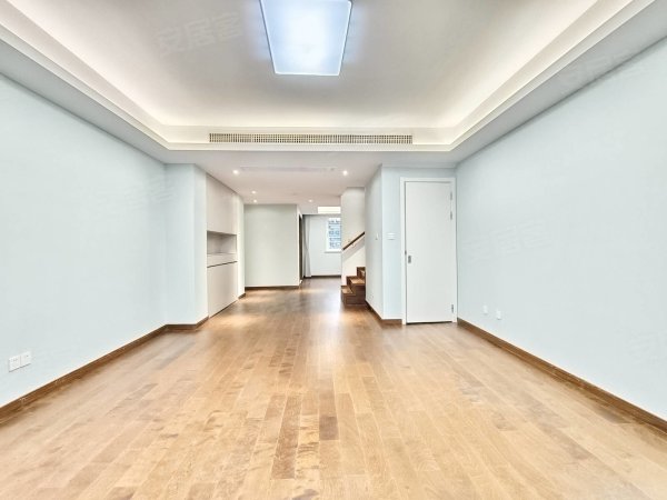 万科时代之光200平复式上下两层_空房_可办公住家自带家具