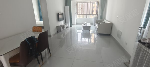 荷塘家园_有个衣帽间_瑶海万达对面_近地铁二号线_民用水电
