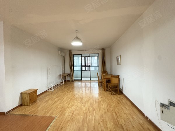 特价洋房！！顺丰丰泰产业园_振兴路地铁口整租三室_南北通透