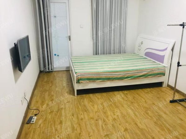 合工大地铁口_正规两室__精装修_急租房源_家电齐全