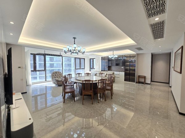 建发美的珺和府_业主自住首租_全景落地窗_定制壁柜_全屋地暖