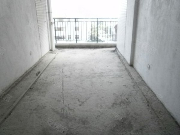 深圳罗马公元二手房,4室2厅2卫,177平米,价格