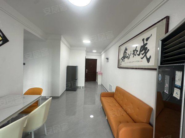 一手房，允许养猫养狗，就是不养前任，短租，月付，实图实价