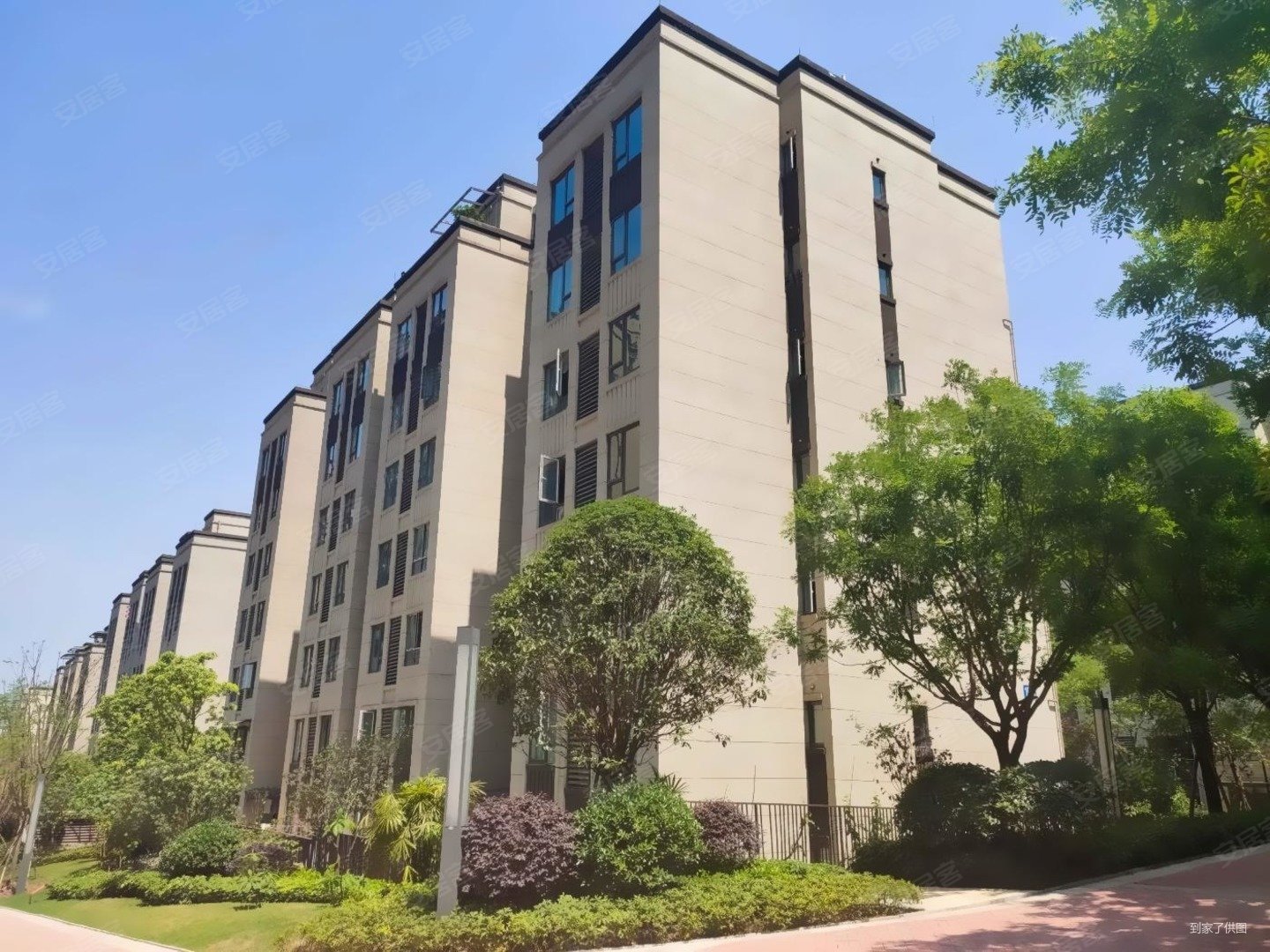 重庆房产网>重庆二手房>大渡口二手房>茄子溪二手房>绿地城(二期)>