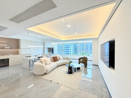 真图实拍第一次出租_180平大平层大横厅_一梯一户_全屋高定