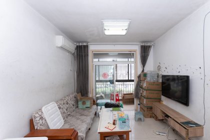 一楼_瑞泰和园C区_两台空调_拎包入住