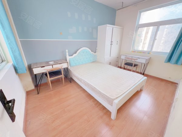 押一付一拎包入住无中介费