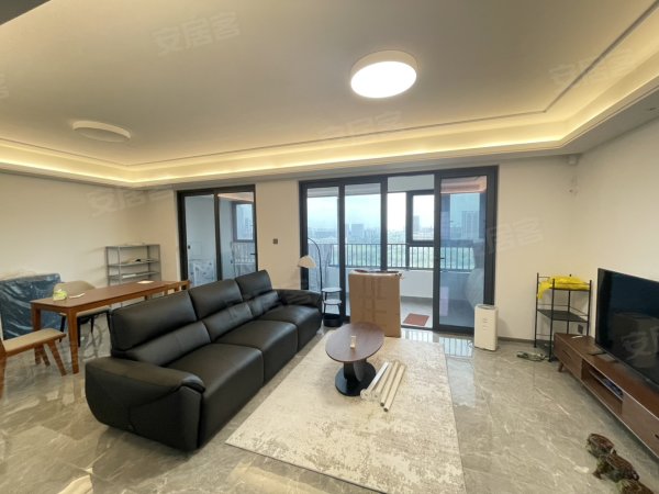 新上高速三乐居_一线品牌自住家具家电采光视野无遮挡豪华装修