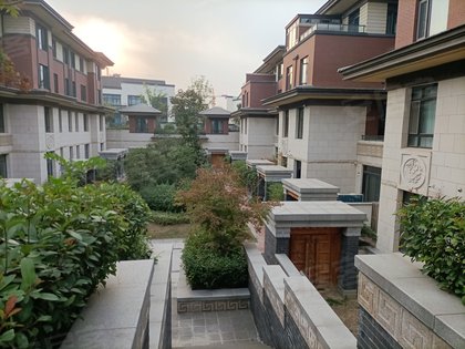 天地北湖湾别墅