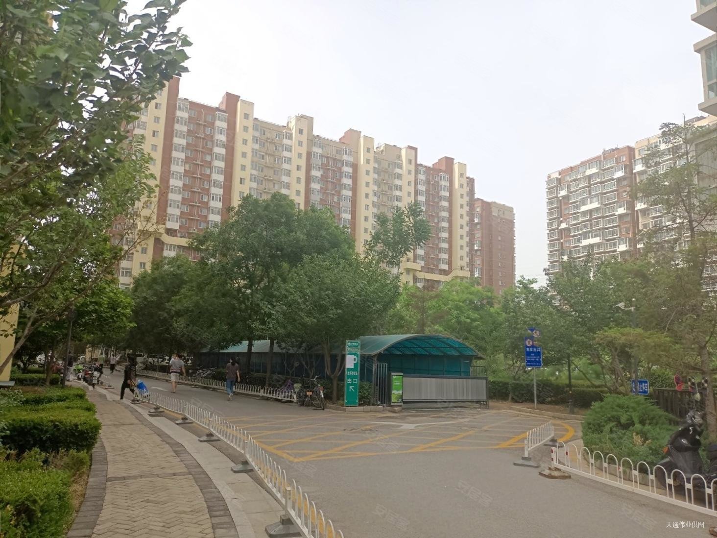 北街家园六区跃层四局户型格局很好自住装修看房方便