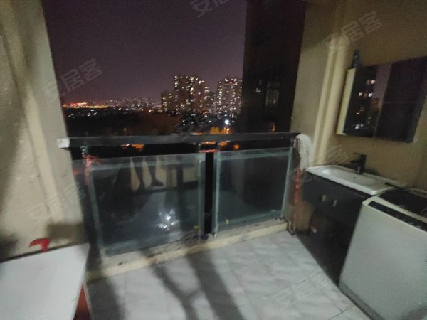 瑶海万达附近，龙腾家园，押一付一，免费看房，领包入住