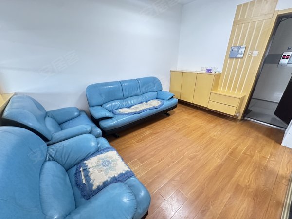 蓝鼎观湖苑_采光好_房屋清洁_电梯房