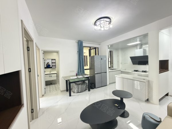 湖畔义乐_业主自住精装_两室全屋定制_停车方便_随时看房