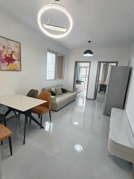 融创茂_环宇天地_滨湖顺园新出_一号线地铁口_民水电可月付