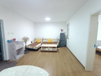 菱湖公园地铁口五号线荣城南苑一期两室拎包入住家电齐全随时看房