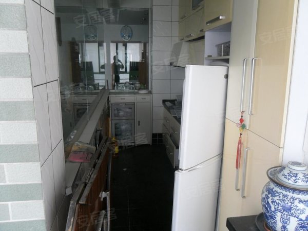 赵公口海鲜城_香港鲤鱼门海鲜城_青岛香港鲤鱼门海鲜城