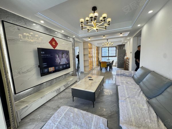 滨湖_四中_省府东_方源荟_悦方_金融港_实图实价_短租月付