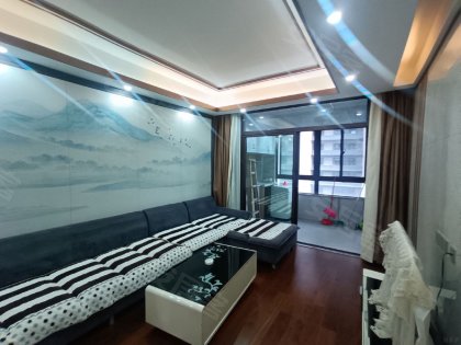 实图实价文一豪门金地三室_拎包入住，全屋定制墙体柜子，带地暖
