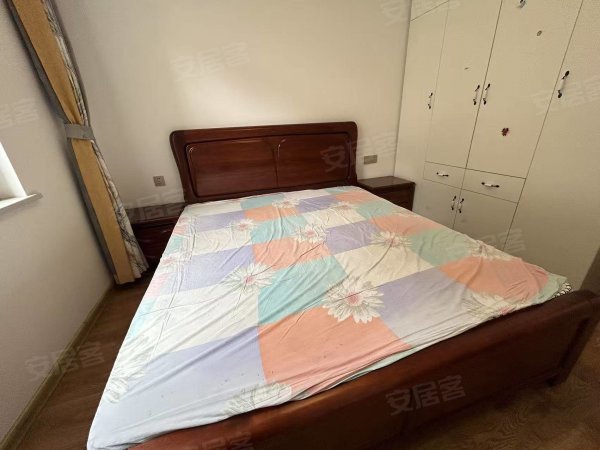 急租_宁国路卫岗小学旁_业主自住精装修_两房朝南_随时看房