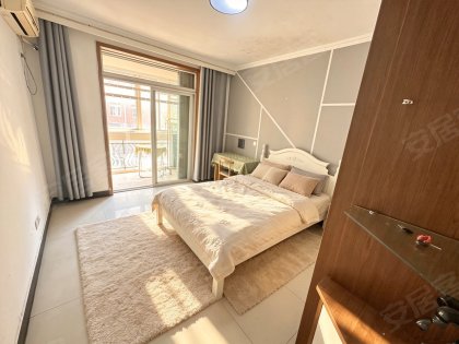 蜀山区四户室20平米正南6层
