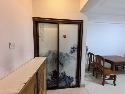 天鹅湖畔小区_冷暖双供_精装两室_随时入住_近地铁