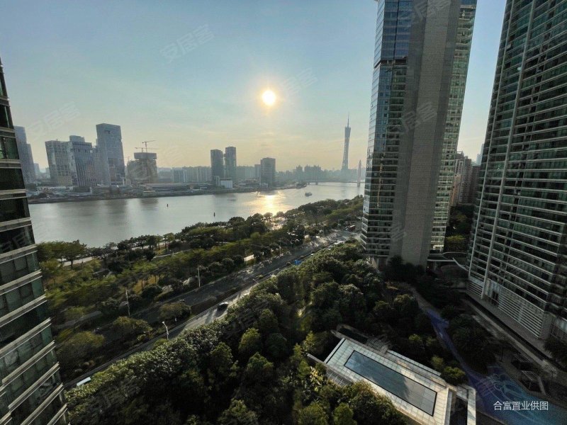 豪宅侨鑫汇悦台南北向高层一线望江单位业主诚意出售