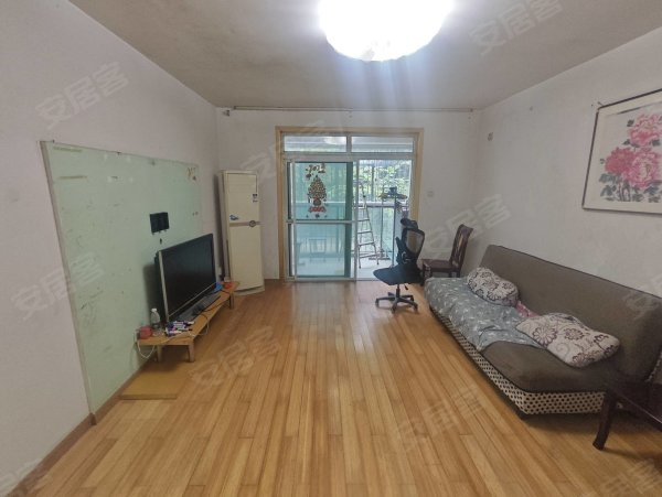 凤凰城小学旁_颐和花园清苑_两室整租_低楼层_陪读好房