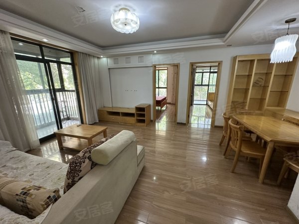 蜀山区二户室82.88平米正南2层