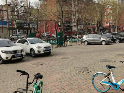 小区不足谈固小区离翟营大街北国超市500米,东胜广场,嘉和广场,北国