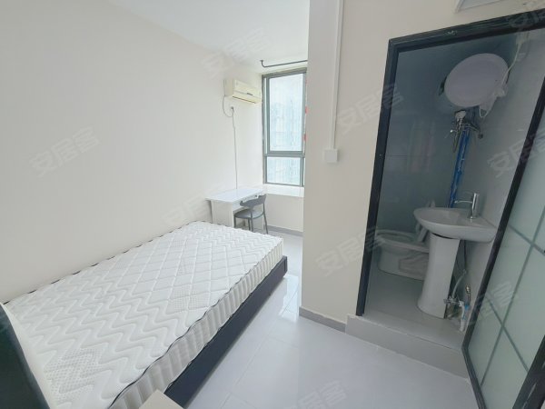 琼林苑小独卫）房租一月一交）有宽带）民用水电）金融港人保旁