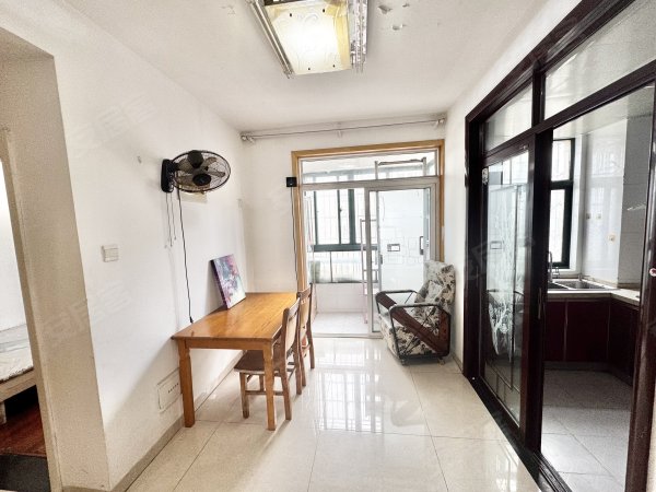 红皖家园_3室2厅2卫__电梯房_精装修113平米