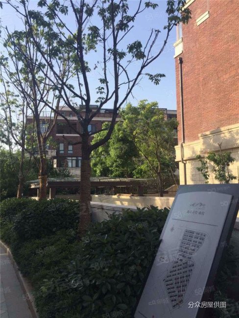 南京房产网>南京二手房>栖霞二手房>仙林大学城二手房>朗诗保利麓院>