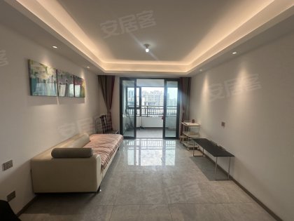 实拍_绿地中心_凌大塘_锦绣兰庭_精装三房_家具家电齐全