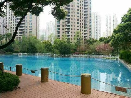 仁恒河滨花园
