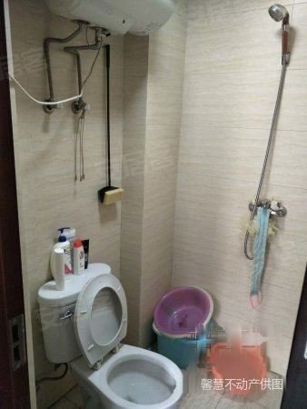 【多图】时尚loft精装一室一厅 朝南带阳台 看房