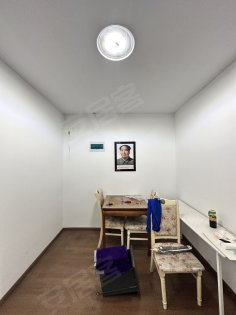 和芳园新出刚需2房_配套齐全上下方便_适合周边上班群体