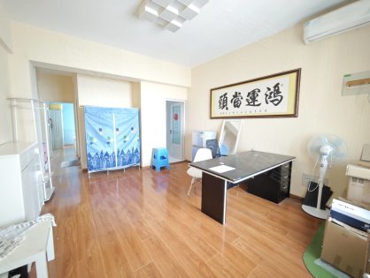 明珠公园正大广场文峰中心旁上海城市一室一厅民用水电通燃气独卧