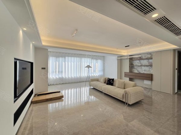 融创澜岸里_高端定制_开门见绿！景观房_全屋地暖可月付！