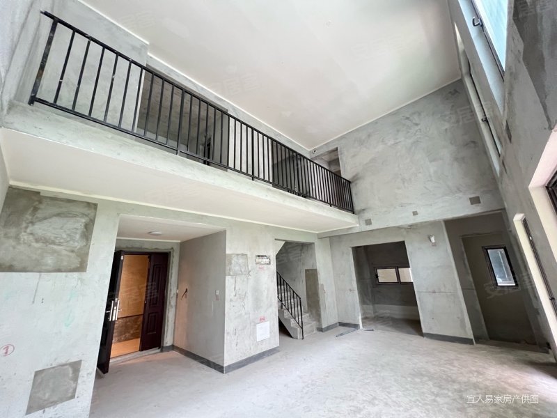 金科品质小区 电梯花园洋房底跃一跃二 带露台,湖山壹号(永川)二手房