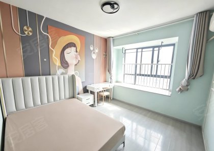 五里华庭_有衣帽间_中科大旁西湖国际_月付可短租_无钟介費