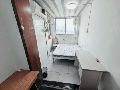 蜀山区三户室119.74平米正南8层