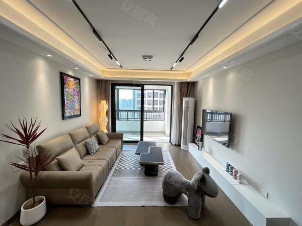 实图实拍_精装大三房_带地暖_省府板块_高端住宅_拎包入住