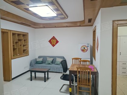 钢铁新村(北区)_3室2厅_一里井地铁口_一楼__看房方便