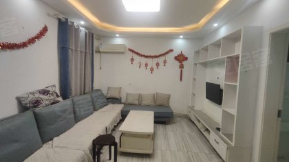 万达旁__少儿艺校_带电梯_精装_拎包入住
