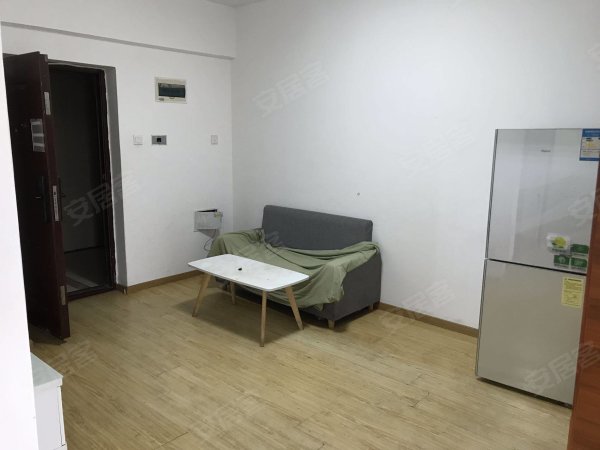 建业领翔，整租两室，6号线国防科技大学，