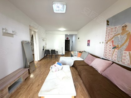 高新区地铁口_百商玉兰公馆_2室2厅1卫__精装修拎包住
