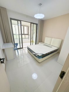 出租揽湖苑阳台房可短租月付民电拎包入住未来塔融创茂中信银行